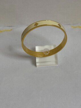 Kate Spade Spot The Spade Bangle